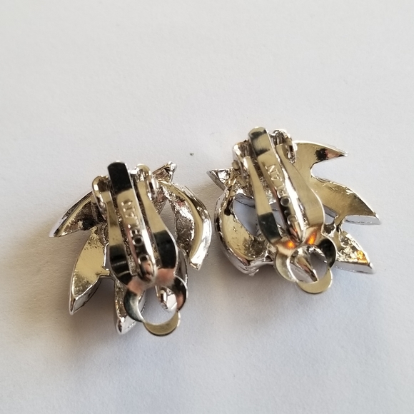 Vintage earrings D'Orlan clip on silver tone spike spiky marcasite - Picture 10 of 12